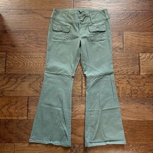 Wild Fable Low-Rise Flare Pants | 8 | Olive Green Utility Y2K